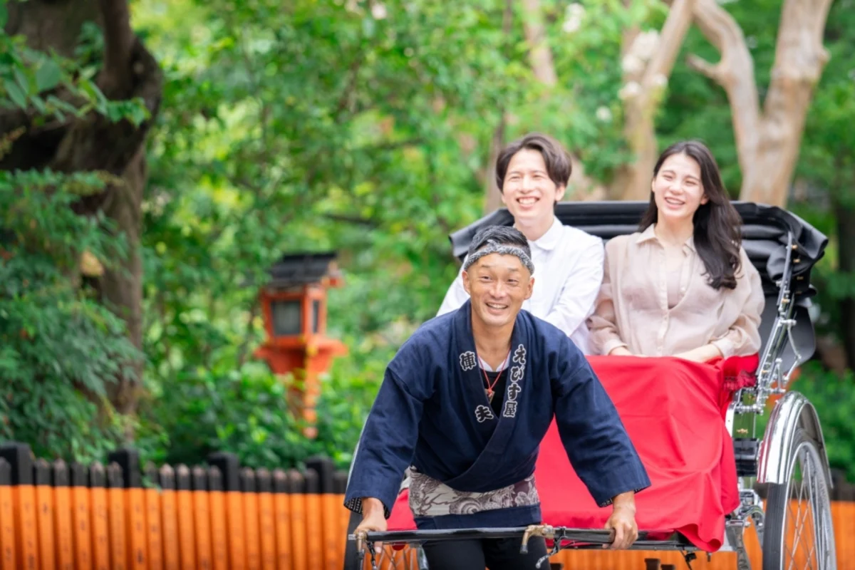 京都の文化を人力車で巡る