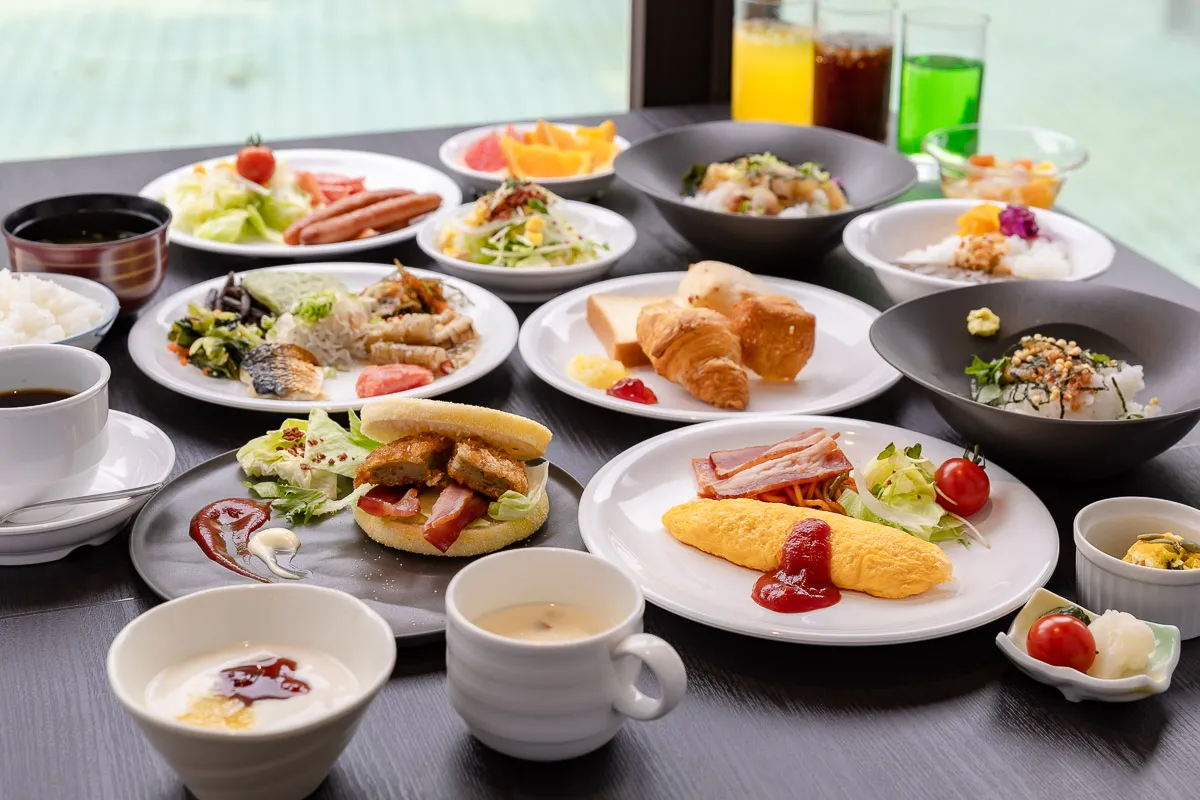 朝食